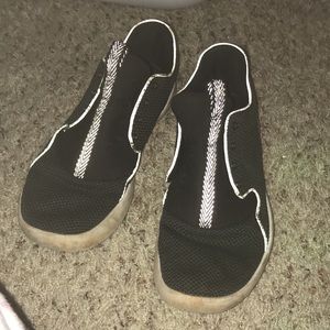 Jordan tennis shoes size 7